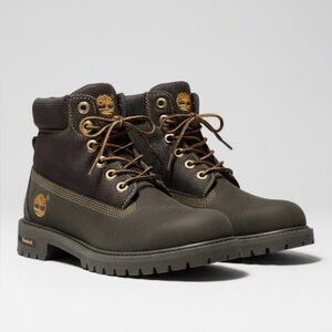 𝅺SIZE 3.5Y Youth Timberland Boots Black, EUC